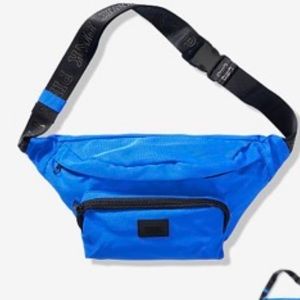 💥VS PINK Oversized Belt Bag💥